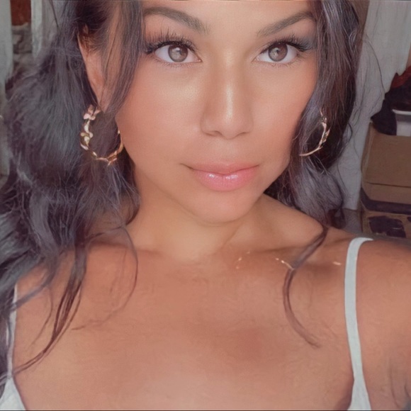 Joyceified Boutique Jewelry - Butterfly Hoop Earrings